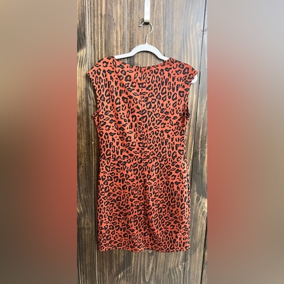 Leopard Print Cap Sleeve Dress-NWT-Size:Medium - Picture 12 of 12